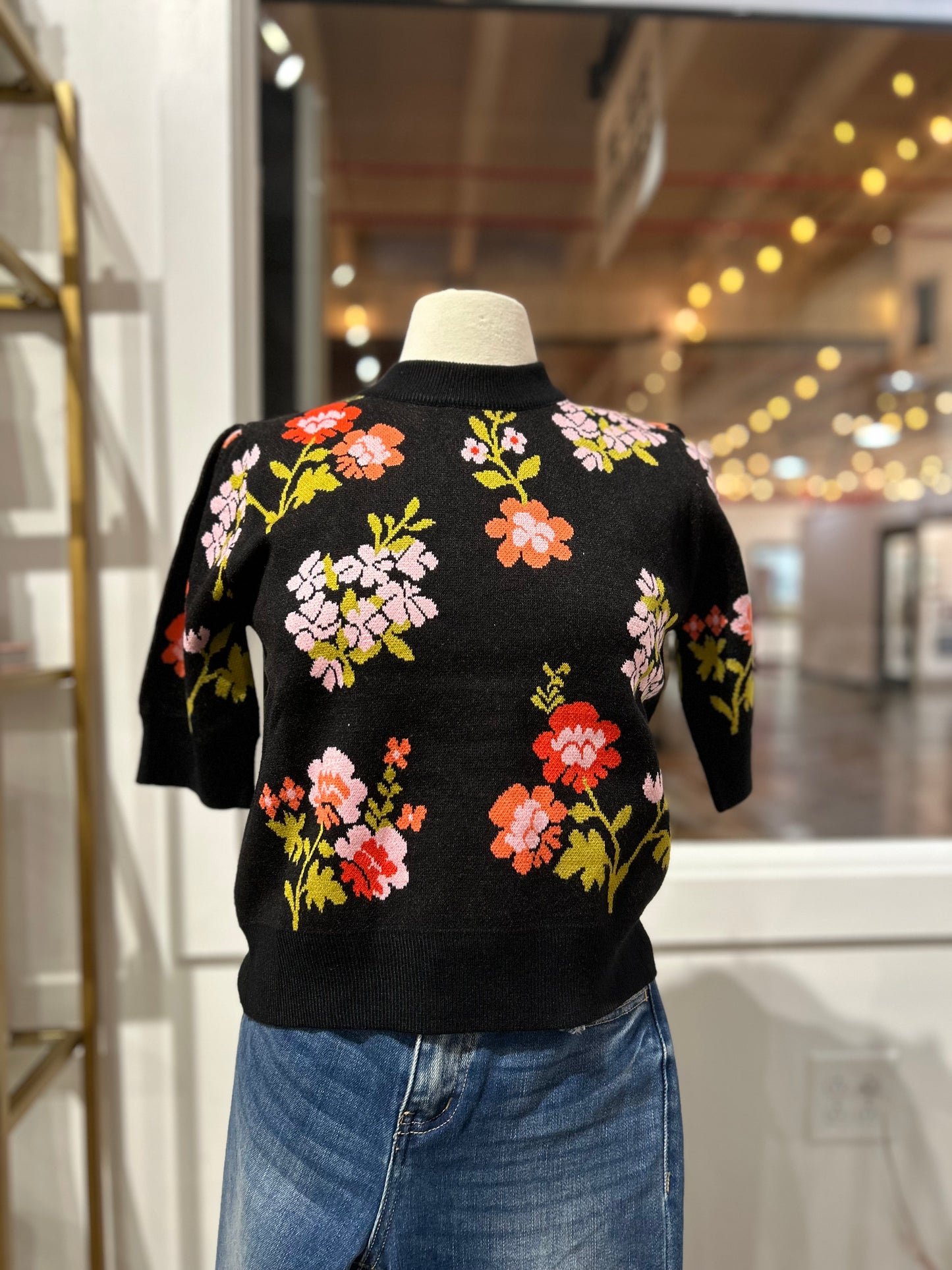 THML Short Sleeve Floral Knit Sweater Top